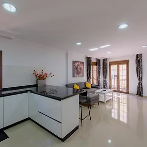  Apartamento Céntrico Sibarys - 2 Dormitorios- Calle Pintada